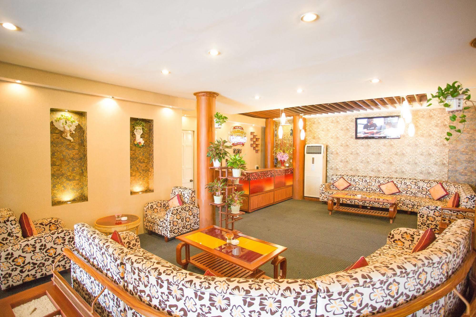 Royal Hotel Вунгтау Экстерьер фото
